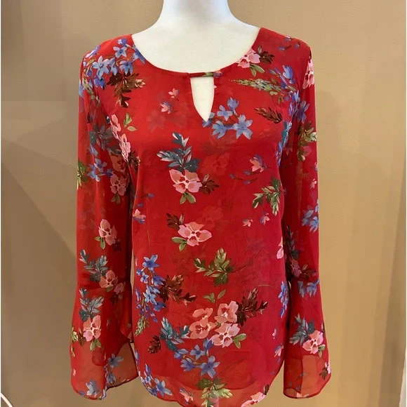 Sold~Cabi Devoted Blouse Red Floral Bell Sleeves Multi Color Layered Top, Size L - Picture 2 of 9